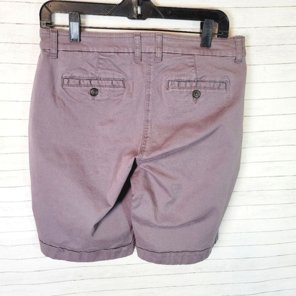 BODEN GRAY KHAKI BERMUDA SHORTS, SZ 6 - Picture 7 of 9